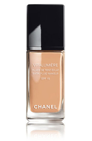 Тональный крем Chanel Vitalumiere Satin Smoothing Fluid 75 мл